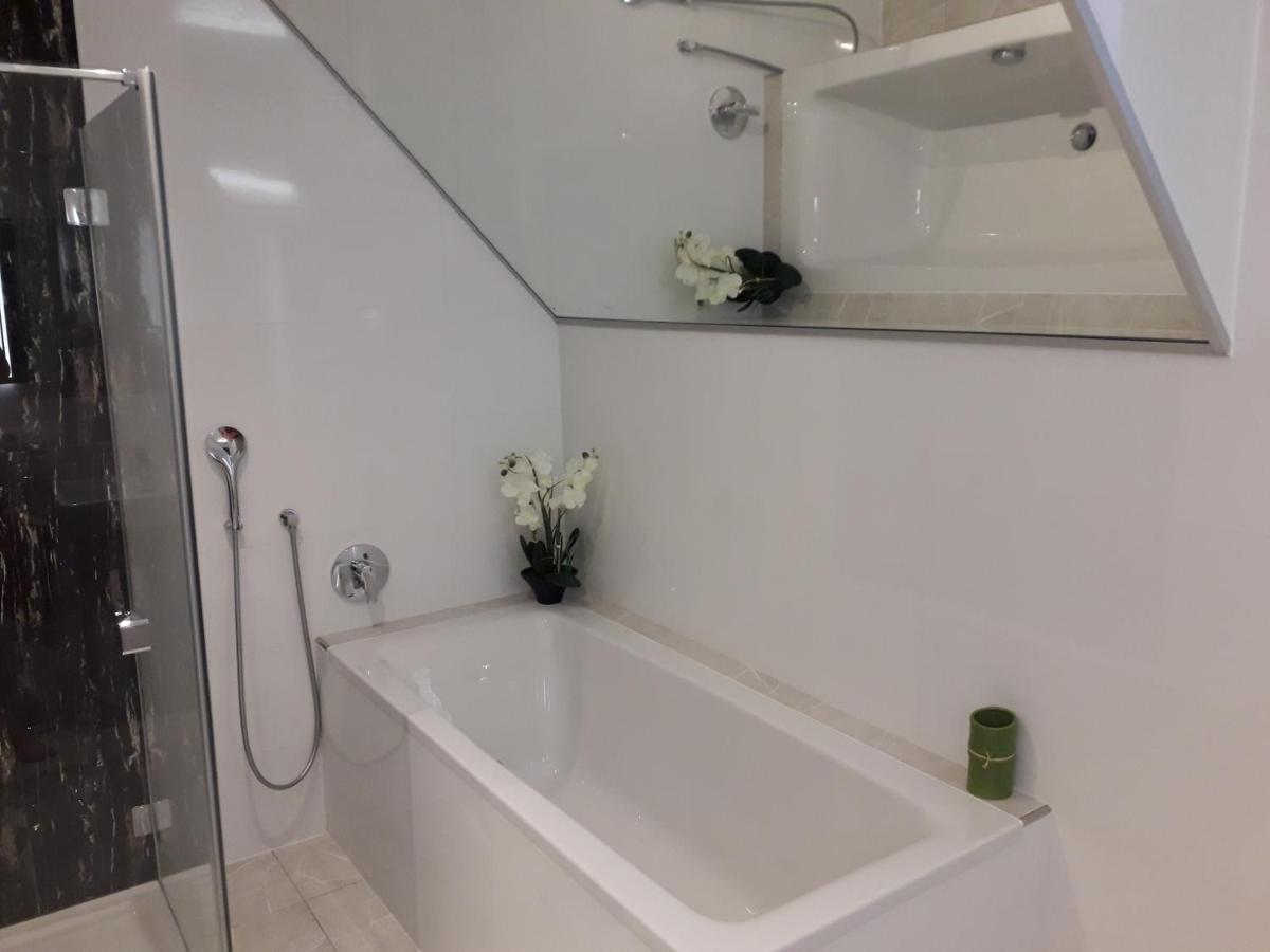 Apartment Top 3 Mit 4 Betten Bestrooms Eu Steyr Dış mekan fotoğraf